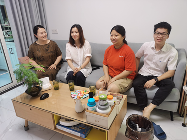 郎丽雯.png 郎丽雯.png